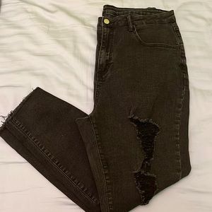 SKINNY LEG BLACK HIGH WAISTED JEANS